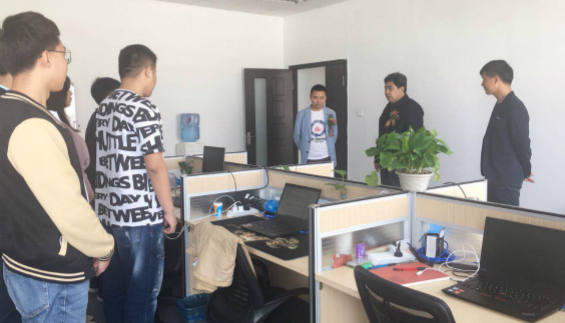 微信图片_20180516193718_meitu_2.jpg 微信图片_20180516193718_meitu_2.jpg